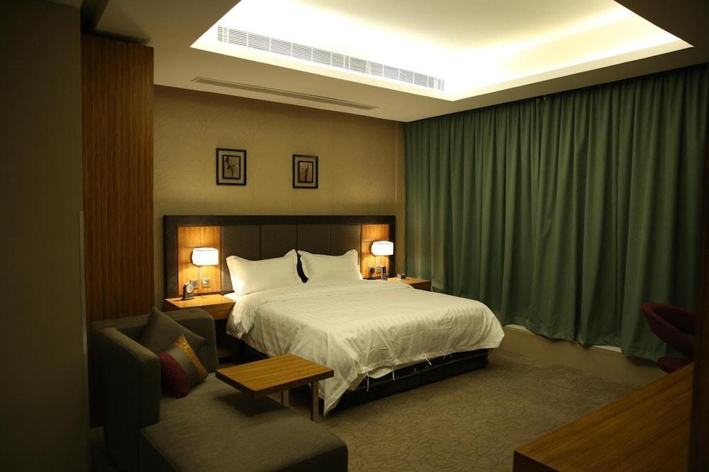 Quetzal Hotel Riyadh Bagian luar foto